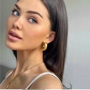 Gold tone Chunky Hoops Elegant Gold Hoop Earrings Fashion Jewelry